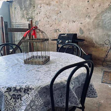 Appartement avec terrasse privative Celles-sur-Plaine Extérieur photo